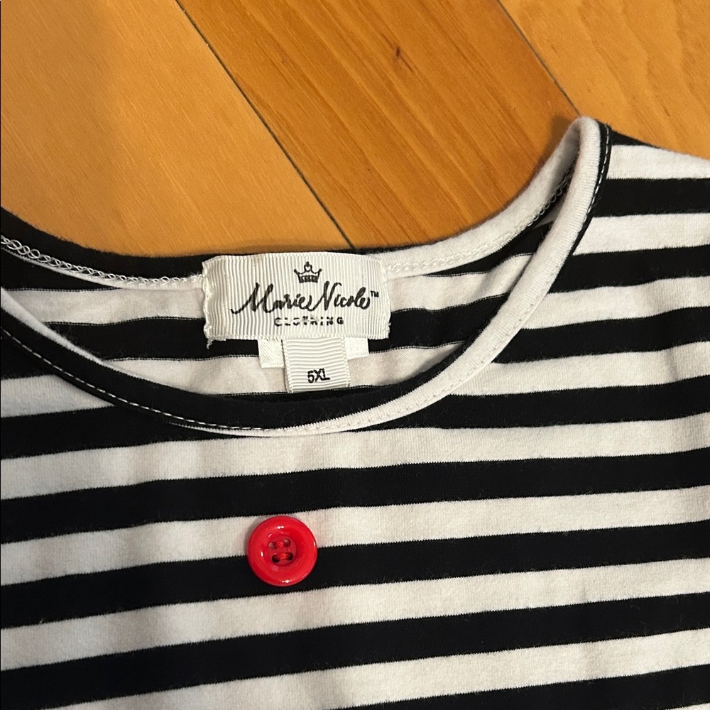 Charming Striped and Heart Kids Dress - Picture 2 of 7